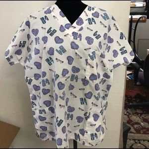 Women’s Large (14/16) MHD Scrub top like new